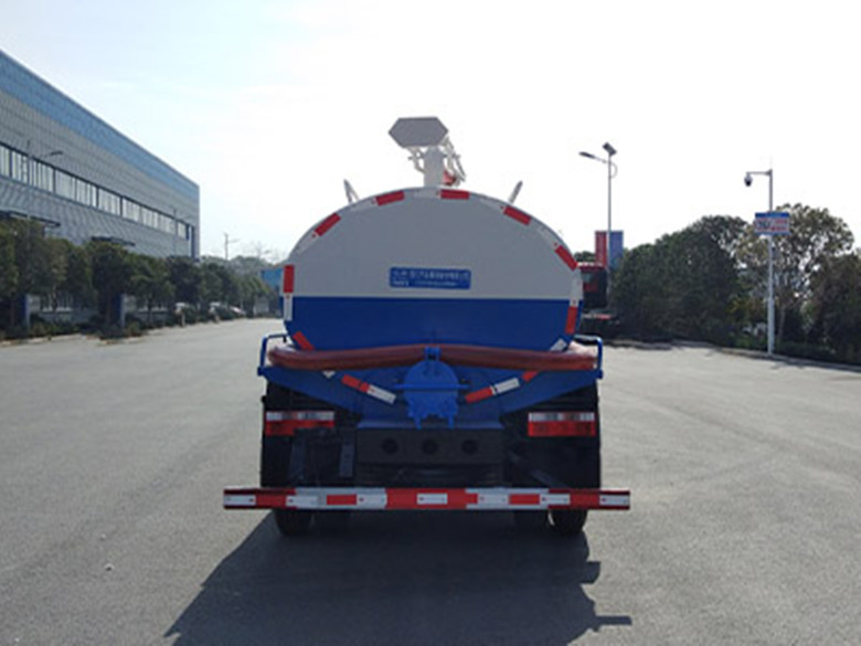 程力國六東風(fēng)D6(5方）吸糞車