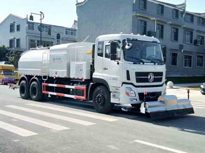 東風13方路面清洗車