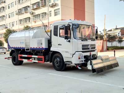 東風天錦10方路面清洗車